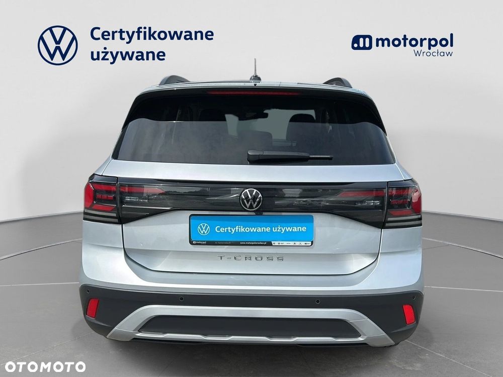 Volkswagen T-Cross - 13