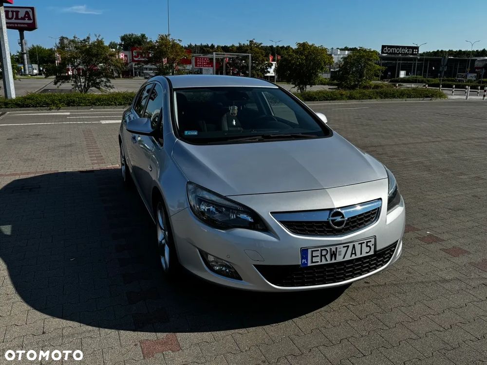Opel Astra 1.4 Turbo Edition - 1