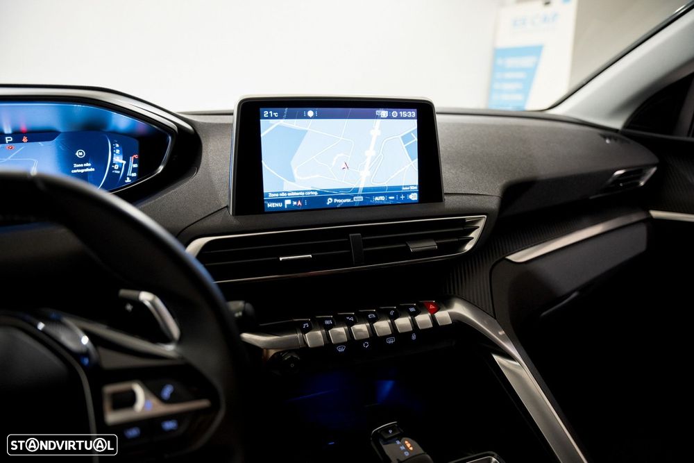 Peugeot 3008 1.2 PureTech Allure EAT8 - 5