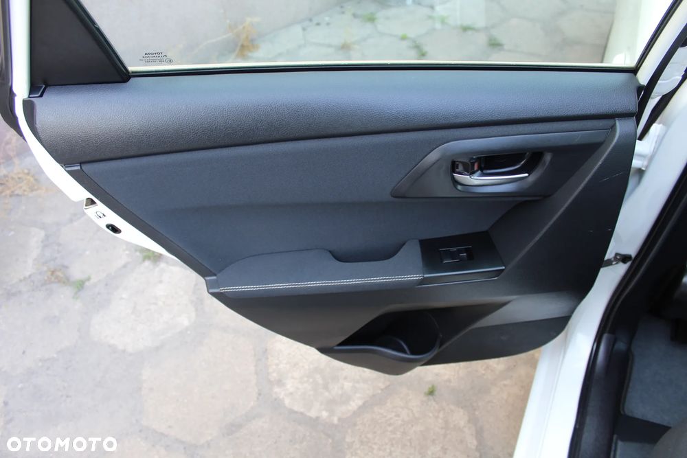 Toyota Auris - 25