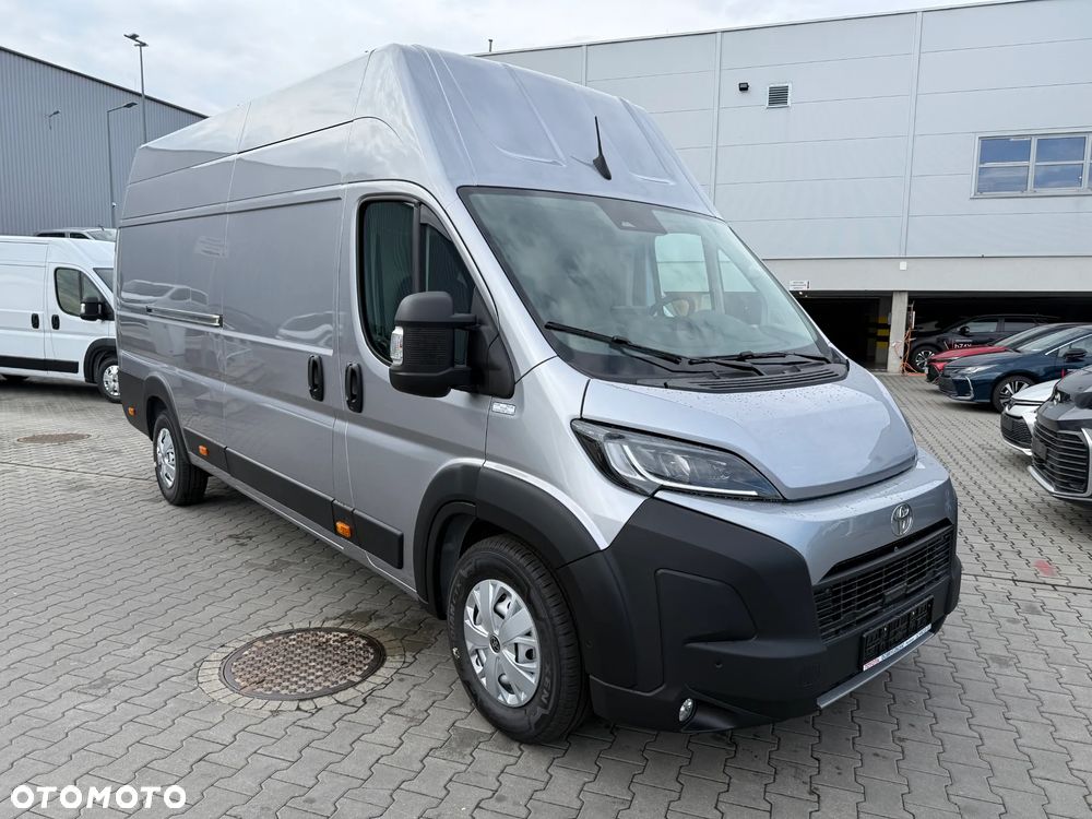 Toyota Proace MAX - 2