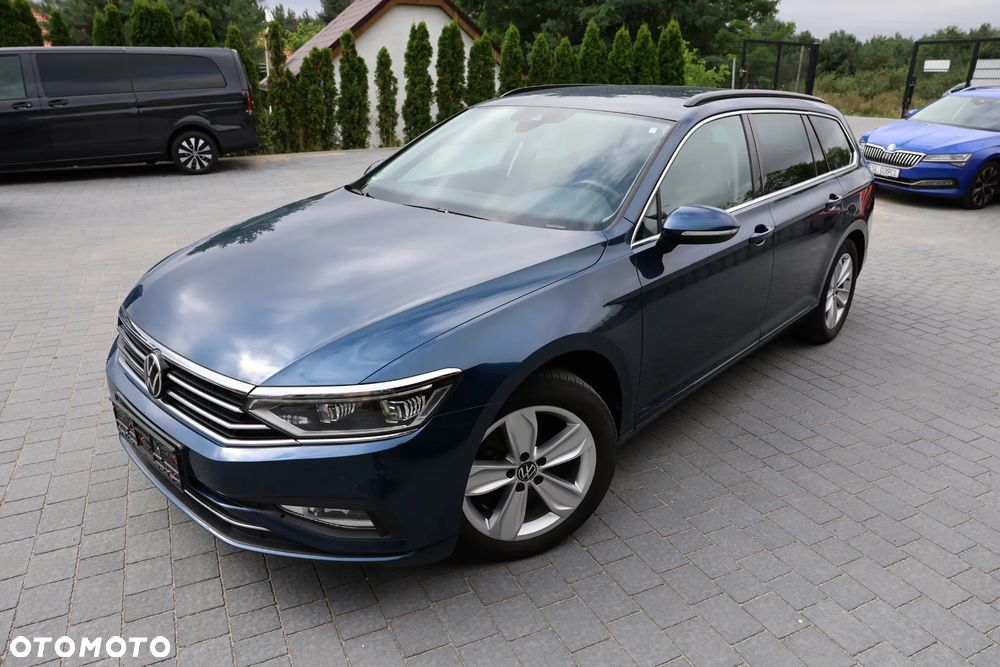 Volkswagen Passat 2.0 TDI SCR DSG 4Motion Elegance - 13