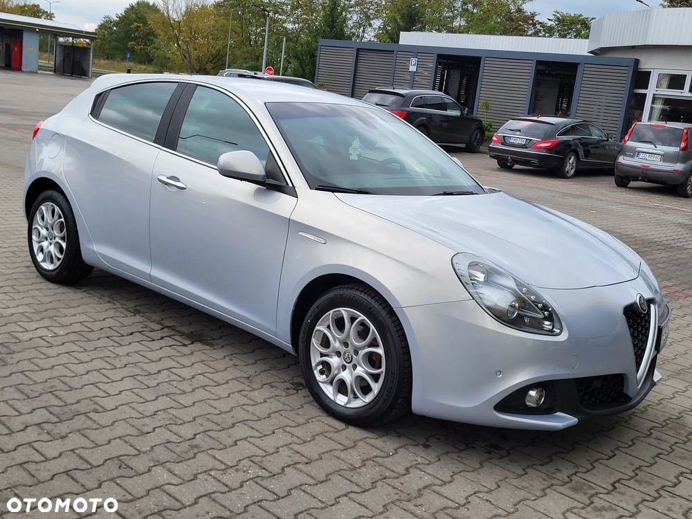 Alfa Romeo Giulietta 1.6 JTDM 16V TCT Super - 5