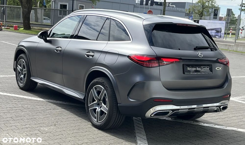 Mercedes-Benz GLC 300 de 4-Matic AMG Line - 8