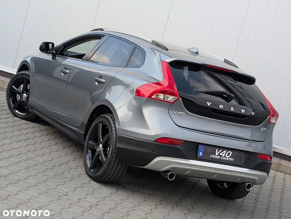 Volvo V40 Cross Country D3 Summum - 9