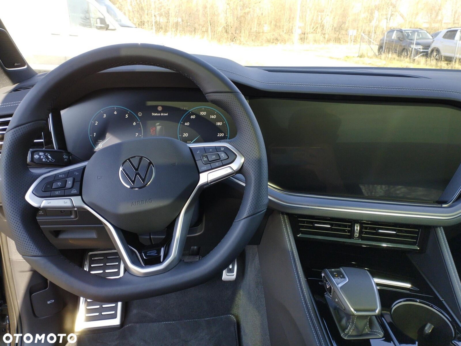 Volkswagen Touareg - 13