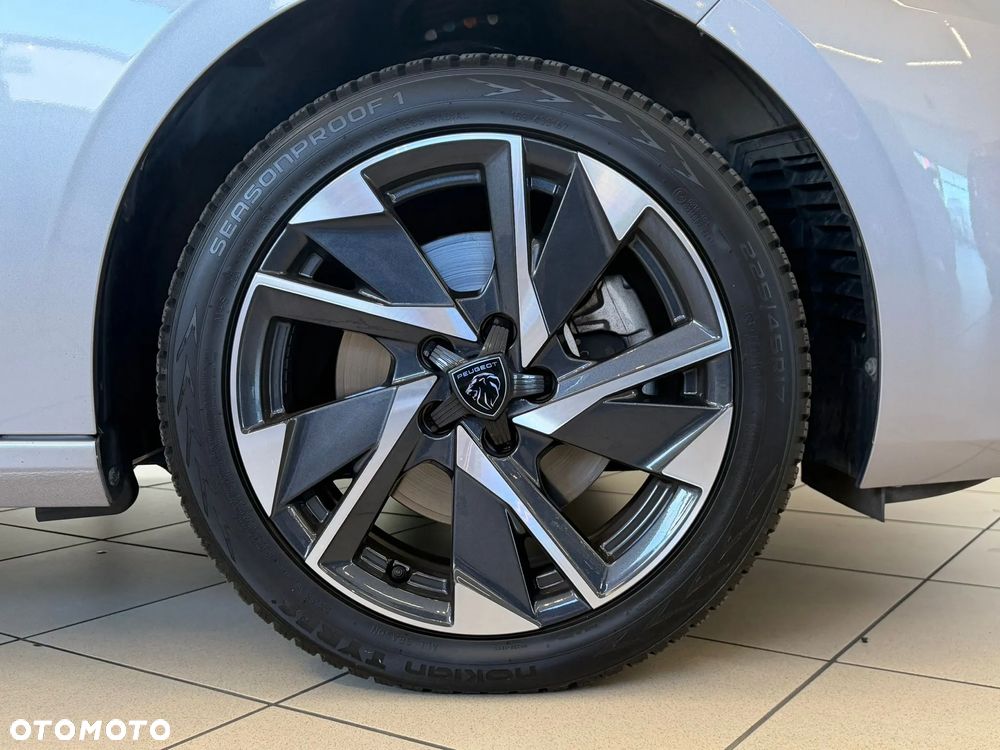 Peugeot 308 1.2 PureTech Allure S&S EAT8 - 7