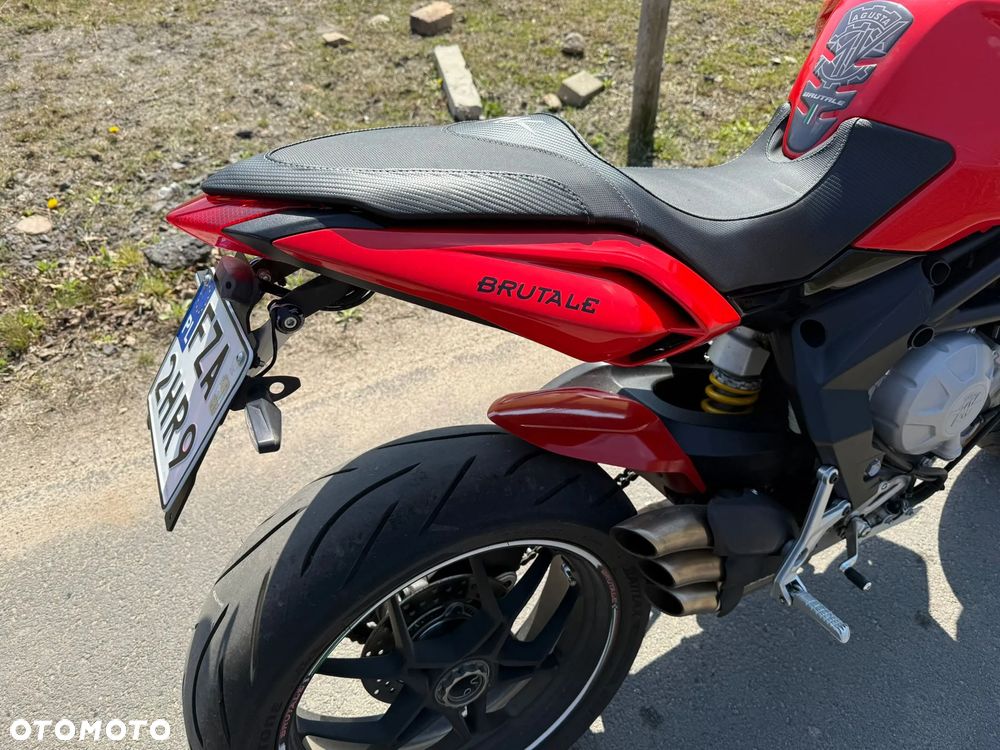 MV AGUSTA Brutale - 6