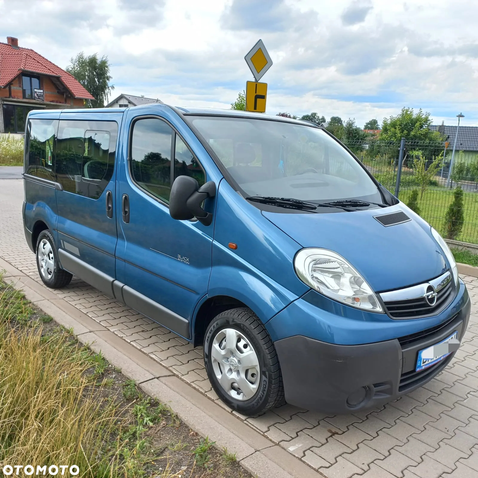 Opel Vivaro 2.0 CDTI L1H1 - 4