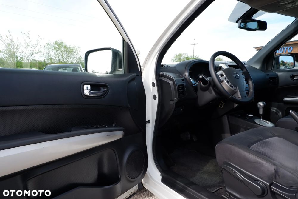 Nissan X-Trail 2.0 dCi 4x4 DPF Automatik SE - 26