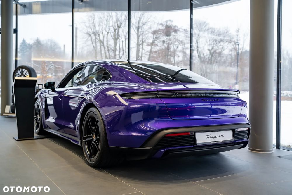 Porsche Taycan 105kWh 4S Black Edition - 5