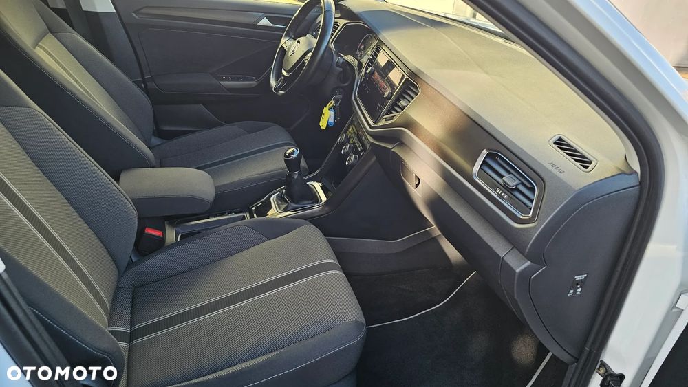 Volkswagen T-Roc 1.6 TDI SCR IQ.DRIVE - 29