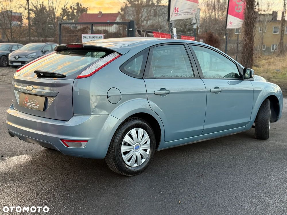 Ford Focus 1.6 Trend - 11