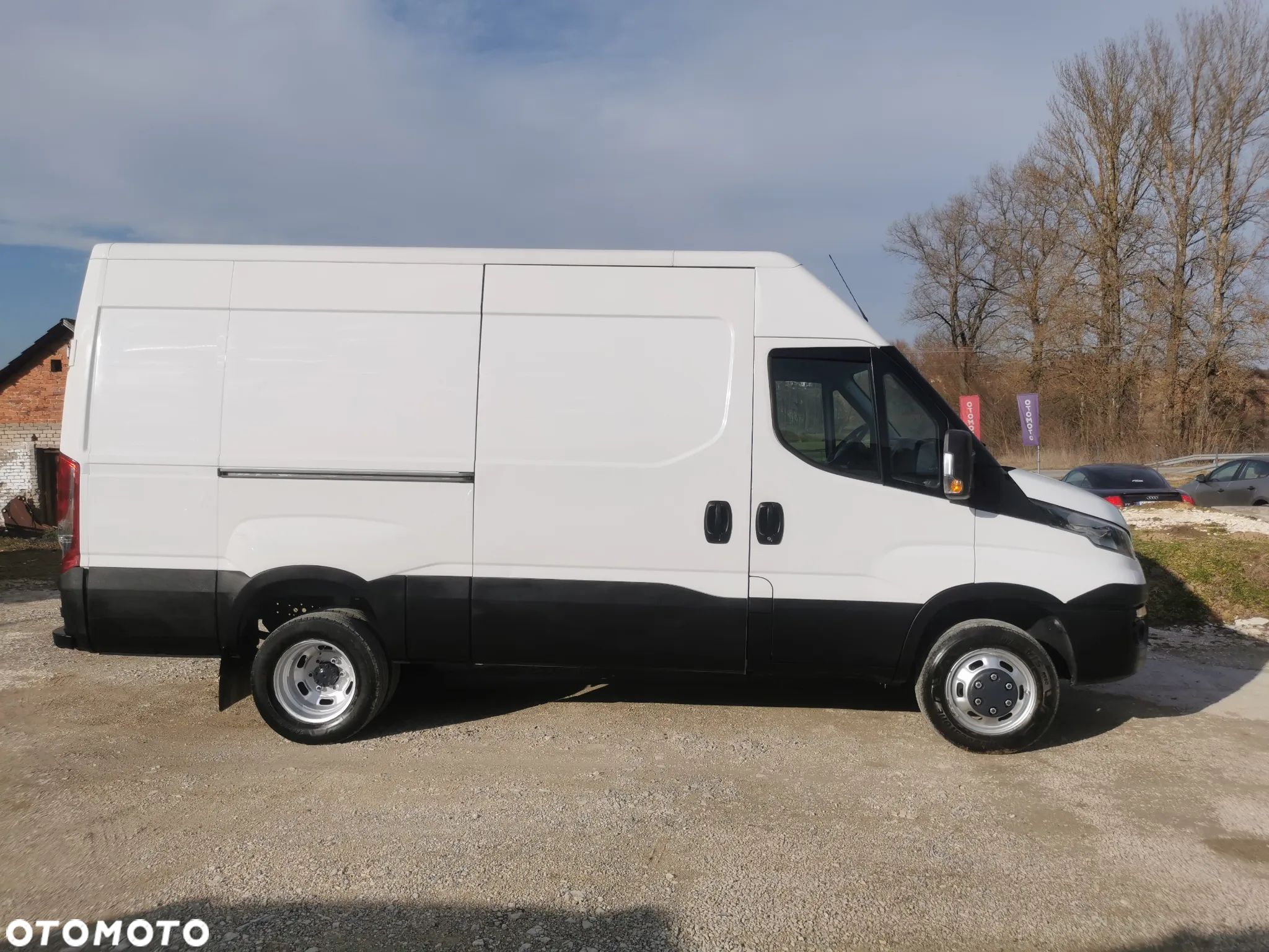 Iveco 35C13 Daily L3H2 bliźniak Klima 2.3-130KM 6-biegów Hak podwójne koła 35-130  L4H2 - 6