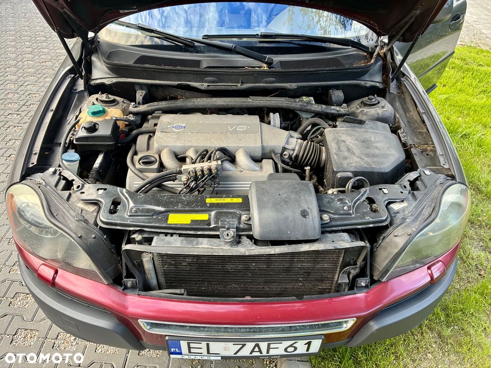 Volvo XC 90 4.4 V8 AWD Momentum - 9