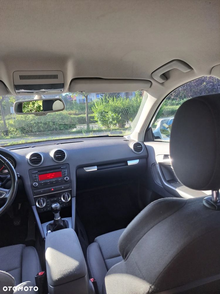Audi A3 Sportback 1.6 TDI DPF Ambition - 17