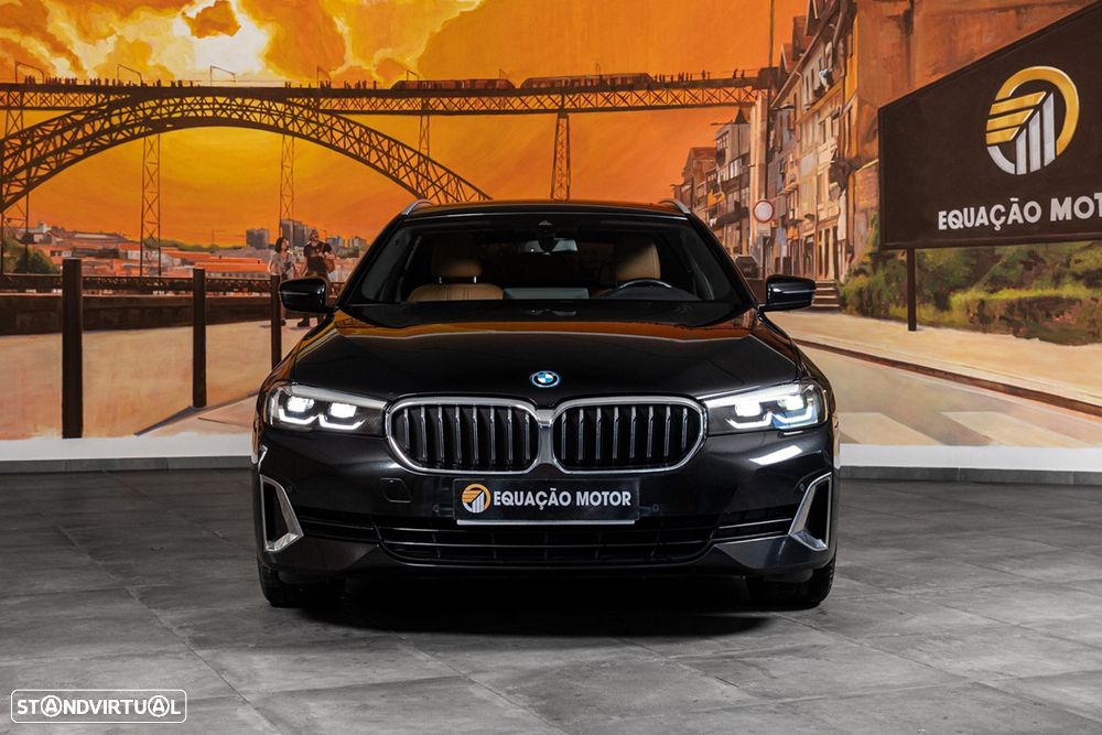 BMW 520 e Line Luxury - 3