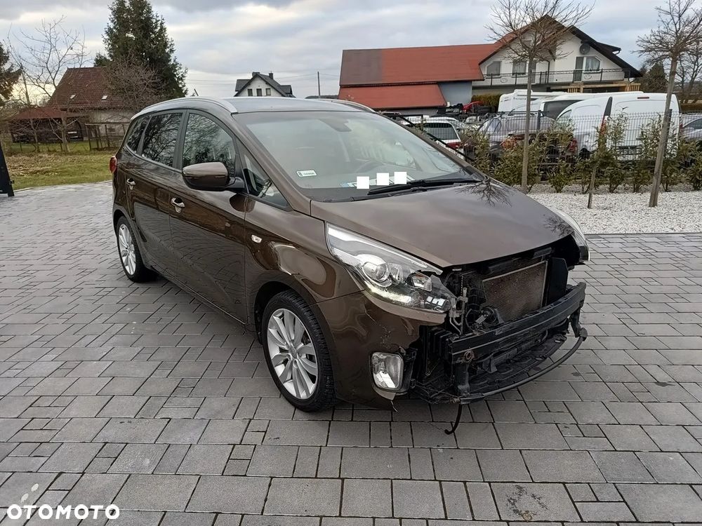 Kia Carens