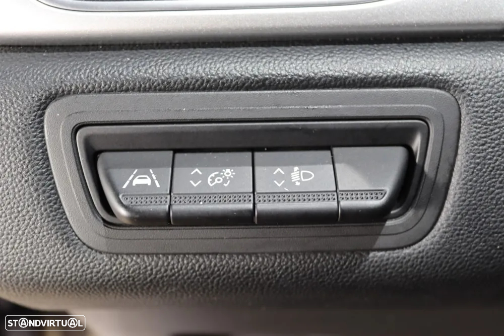 Renault Captur 1.0 TCe Exclusive - 21