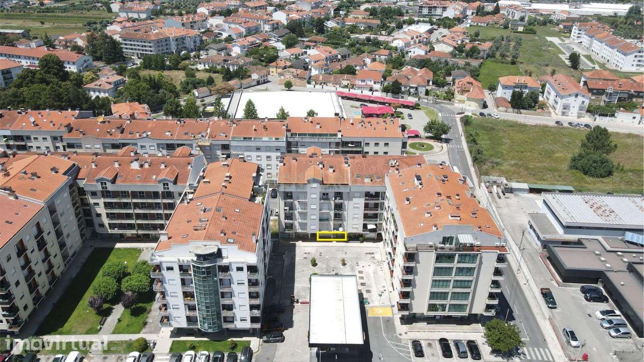 Loja - Centro da Vila - Lousã - Grande imagem: 3/27