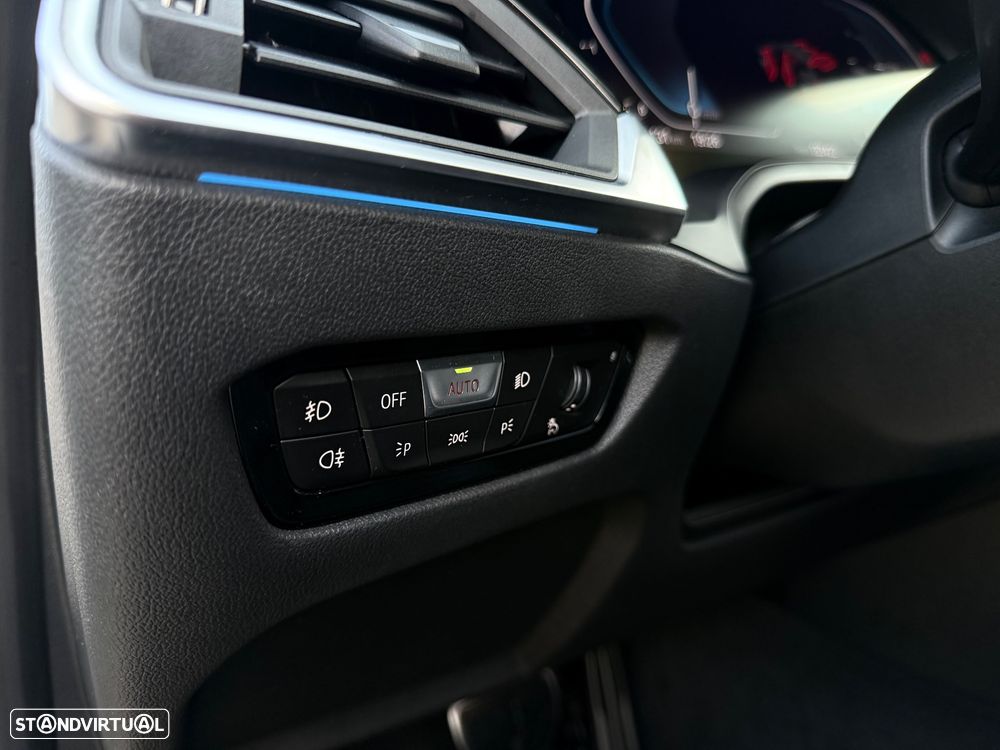 BMW 320 e Pack M Auto - 22