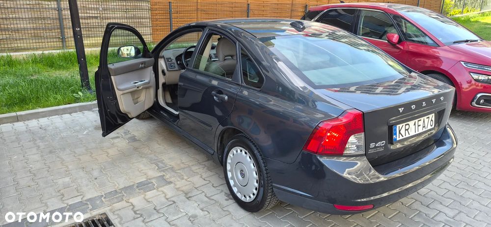 Volvo S40 2.0 - 4