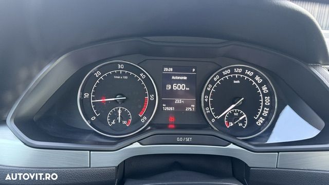 Skoda Superb 2.0 TDI DSG Ambition - 13