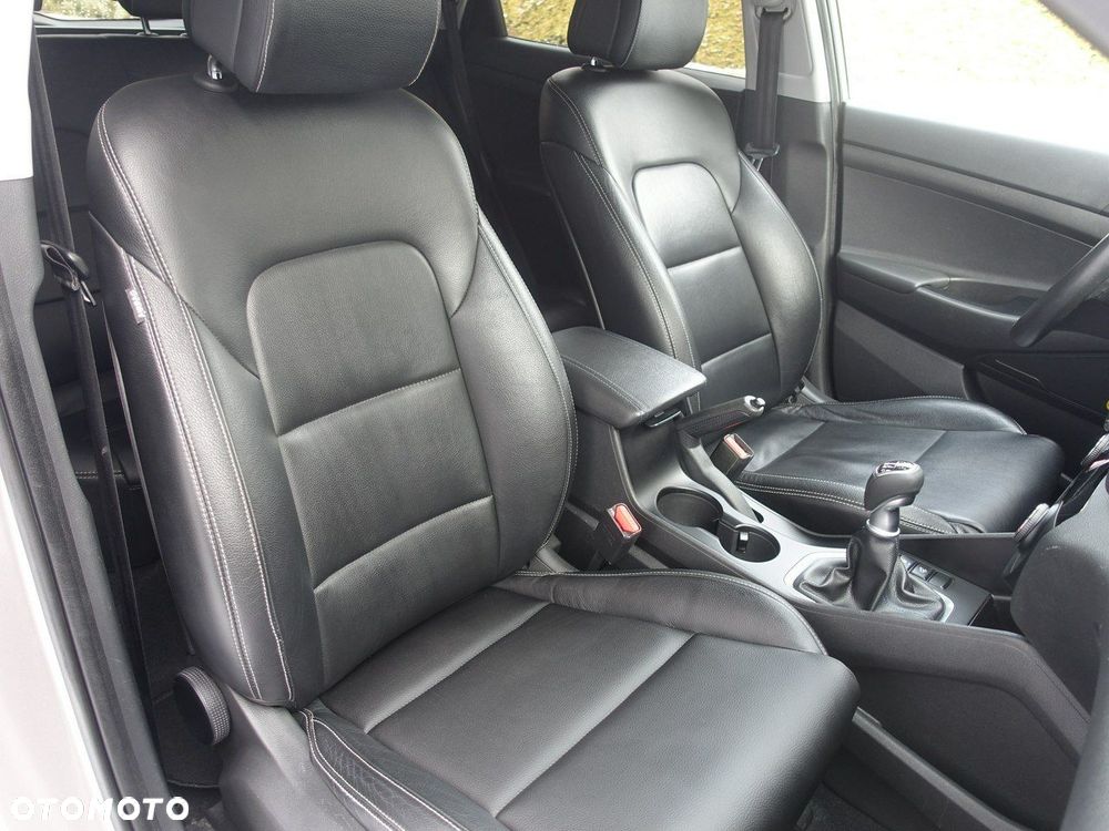 Hyundai Tucson 1.6 GDi 2WD Pure - 15
