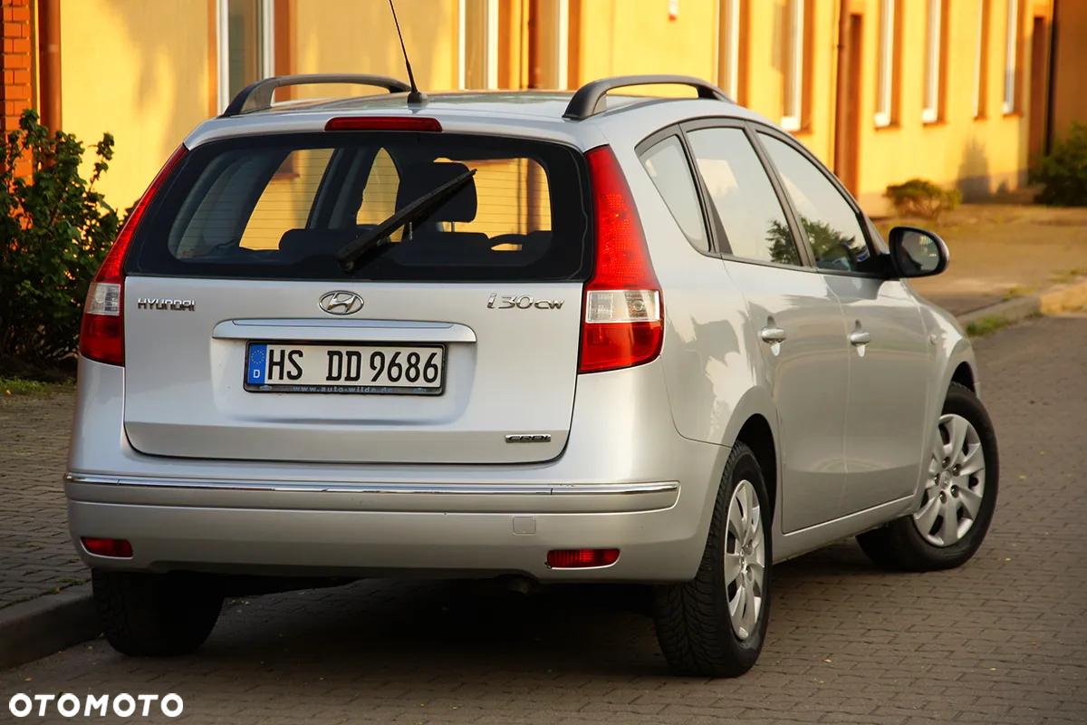Hyundai i30 1.6 CRDi Premium - 5