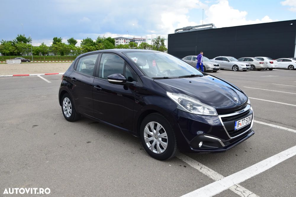Peugeot 208 1.2 L PureTech Active - 3