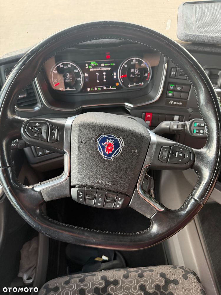 Scania R450 / cała na poduszkach / klimatyzacja postojowa / z Niemiec / Hydraulika / ADR / FULL LED / Alufelgi - 28