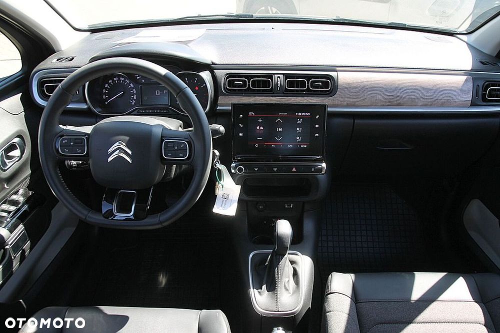 Citroën C3 1.2 PureTech Max EAT6 - 32