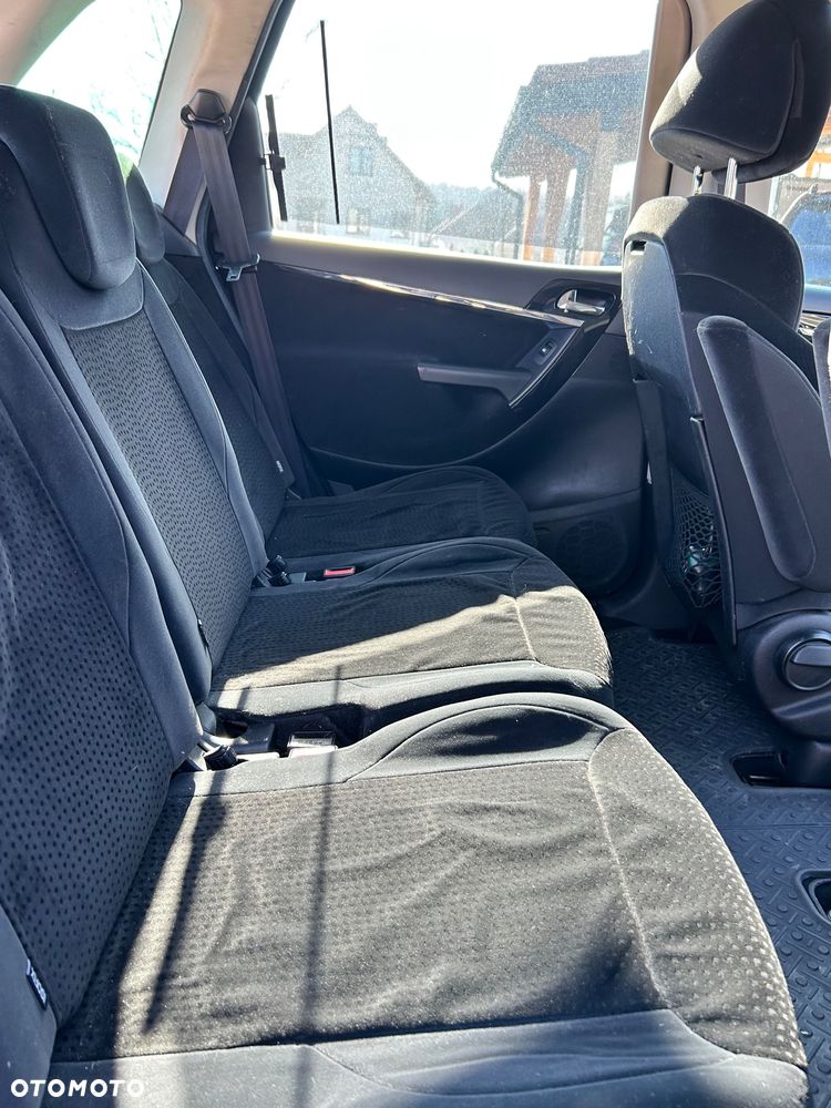 Citroën C4 Picasso - 8