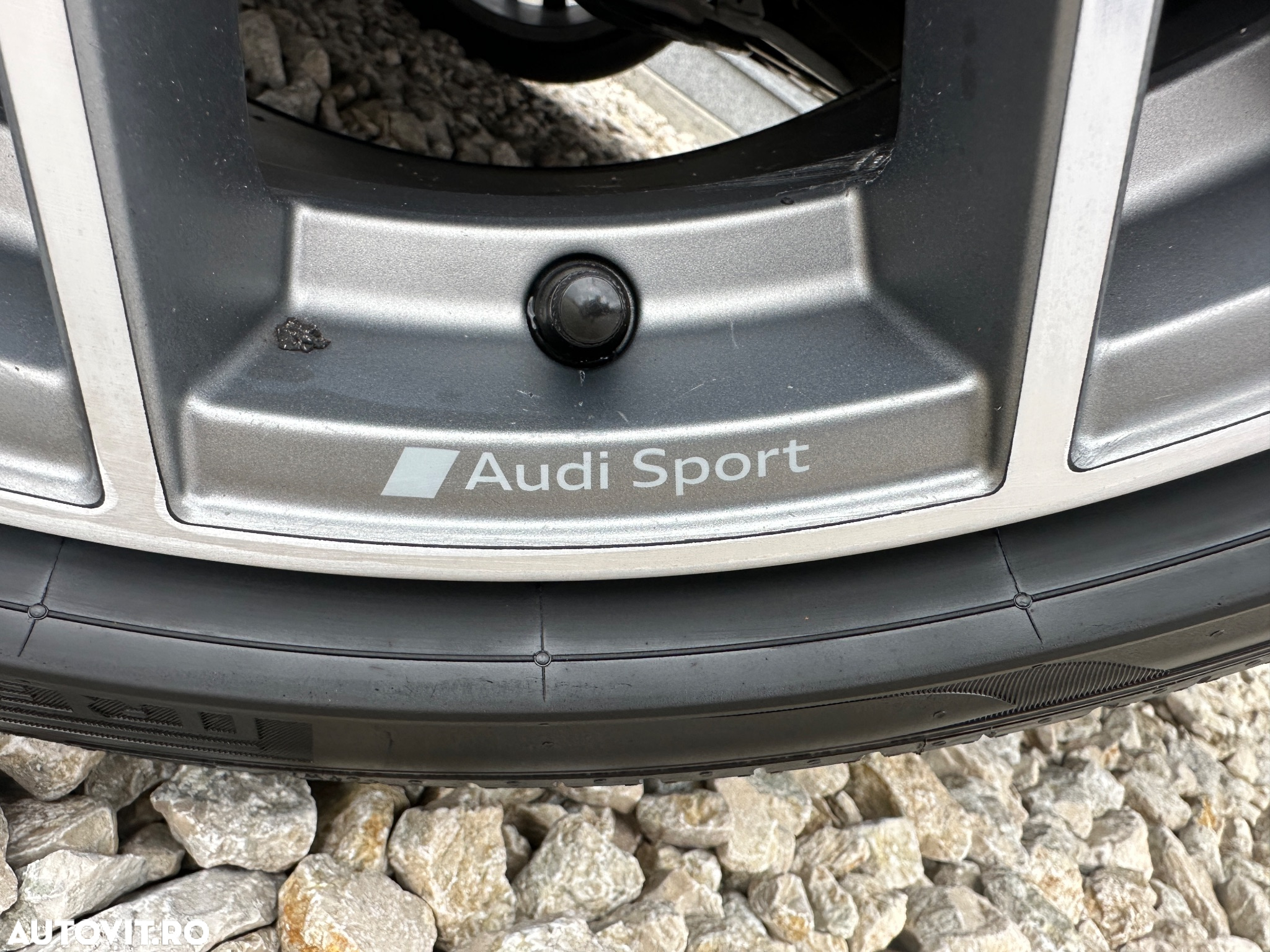 Audi A4 Avant 35 TDI S tronic S line - 11