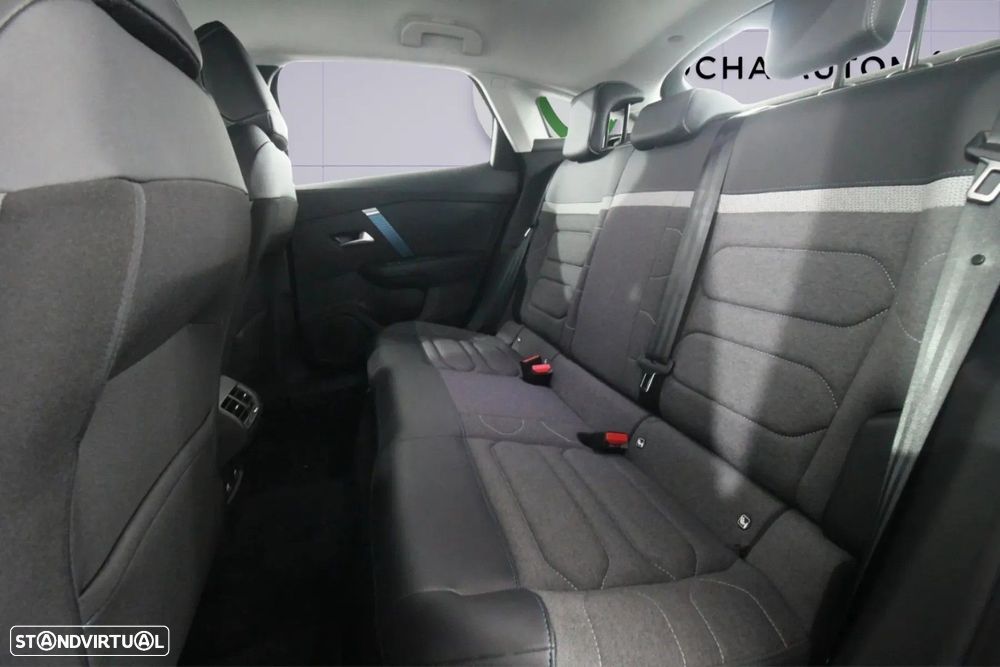 Citroën e-C4 X - 9
