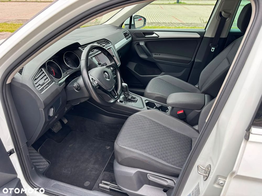 Volkswagen Tiguan 2.0 TDI SCR DSG Elegance - 12