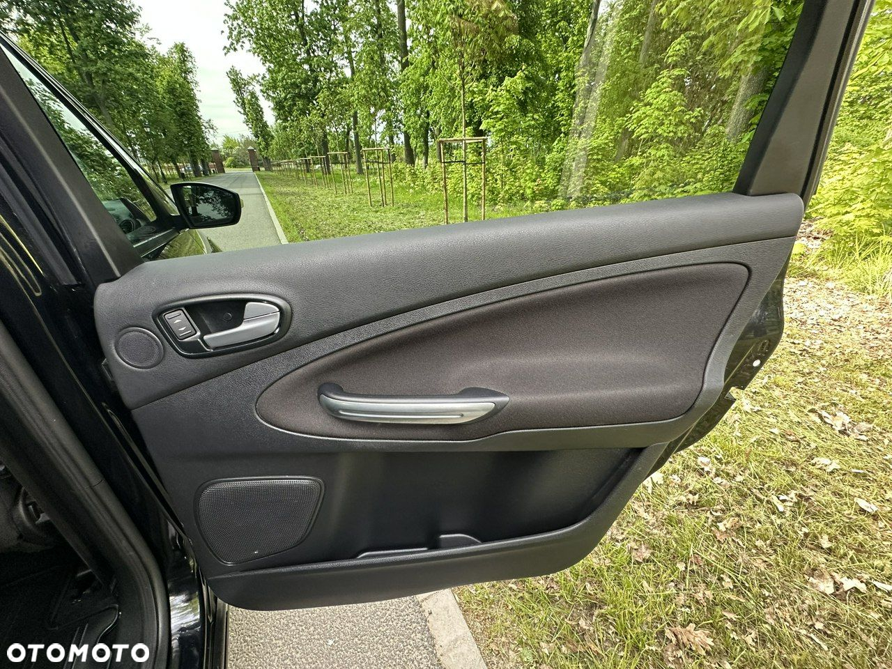 Ford S-Max - 27