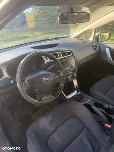 Kia Ceed - 6