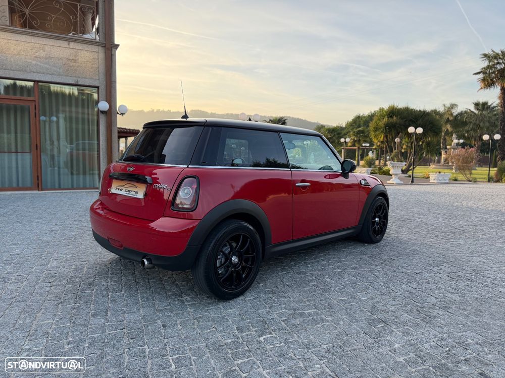 MINI 3 Portas Cooper D - 4