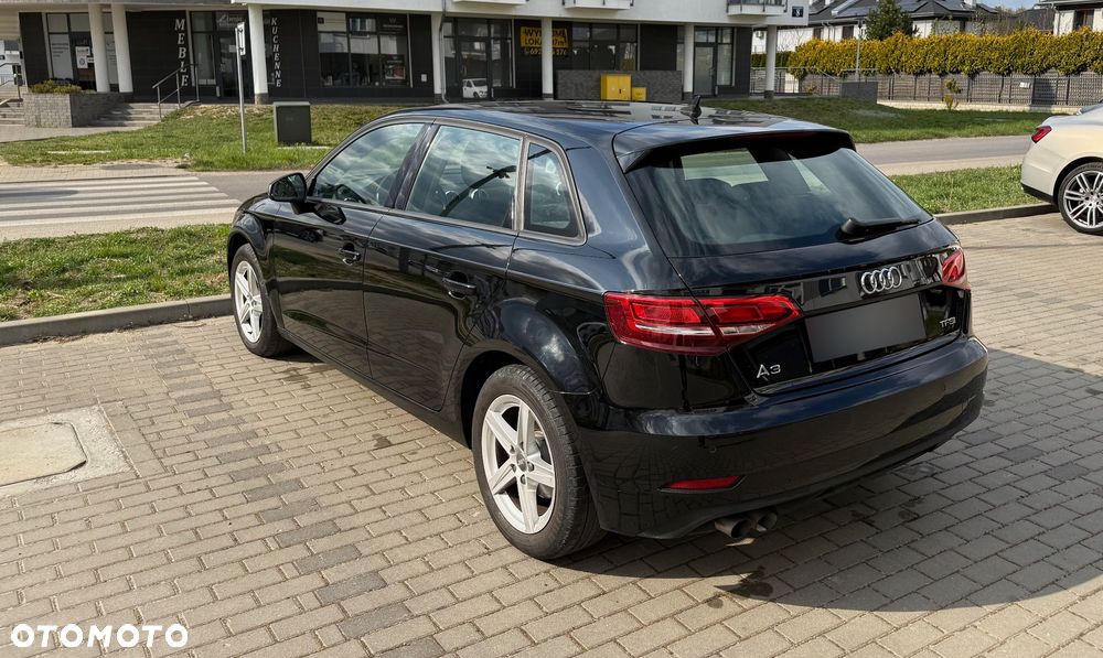 Audi A3 Sportback - 5