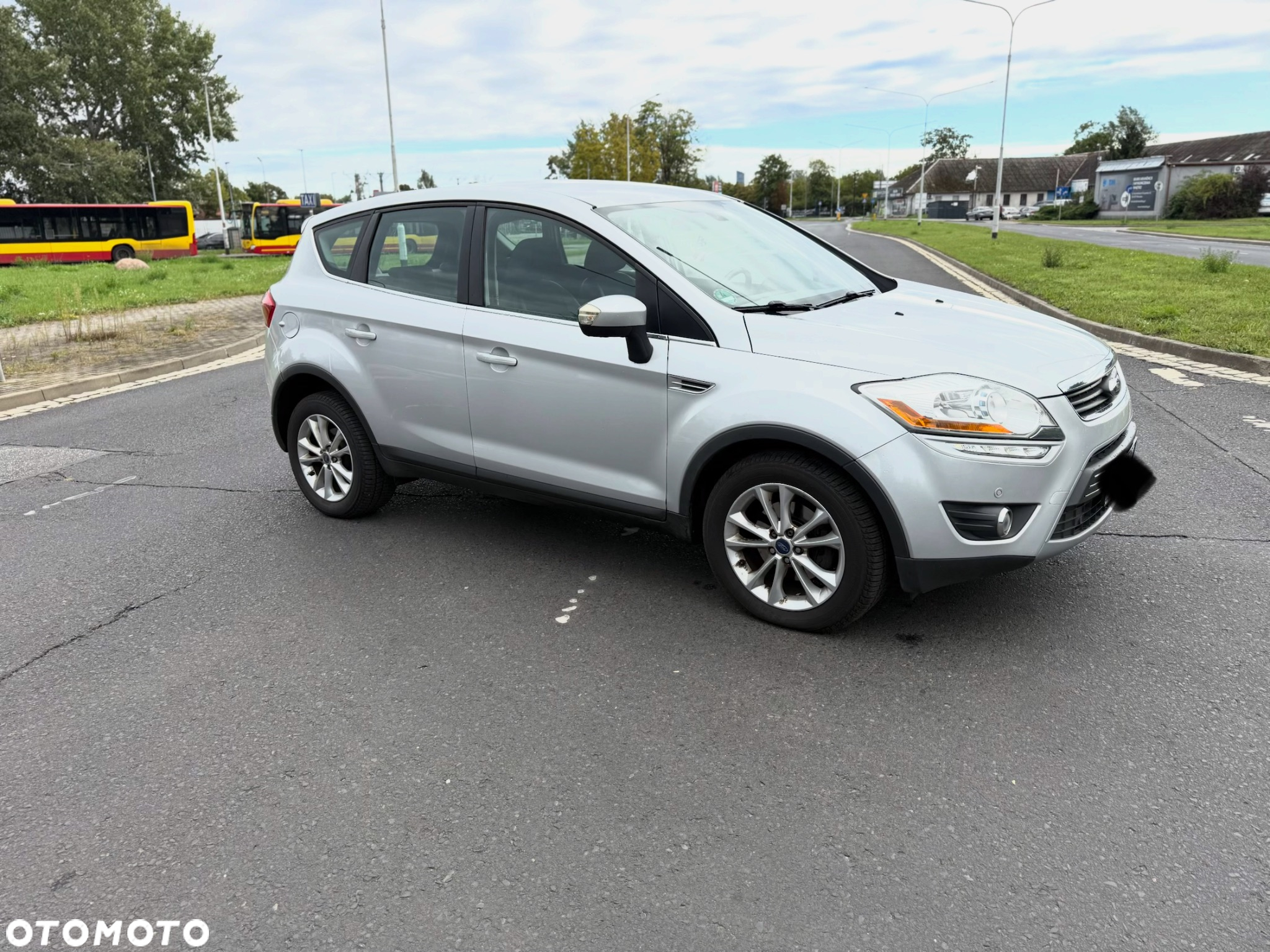 Ford Kuga - 4