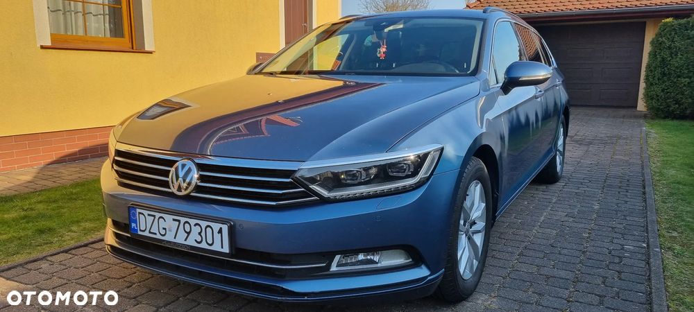 Volkswagen Passat 2.0 TDI (BlueMotion Technology) Comfortline - 1