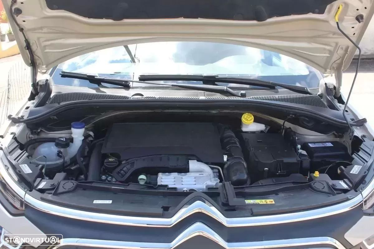 Citroën C3 1.2 PureTech Shine EAT6 - 34