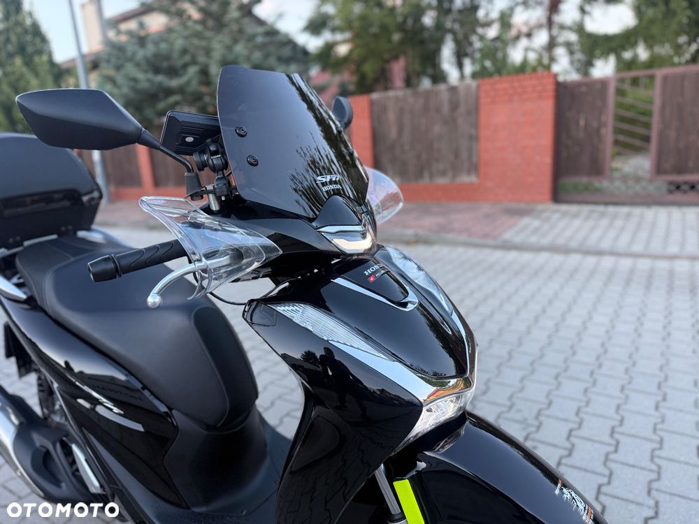Honda SH - 4