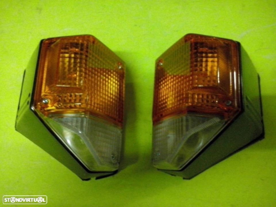 Farolins frente Toyota Land Cruiser VX Bj73 NOVOS - 1