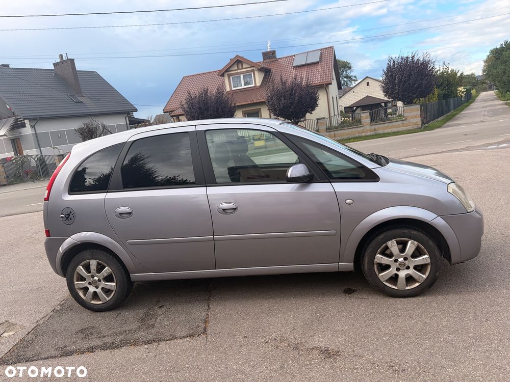 Opel Meriva 1.3 CDTI Cosmo - 2