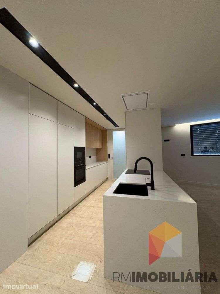 Apartamento T4 NOVO em São Cosme, Gondomar - Grande imagem: 3/26