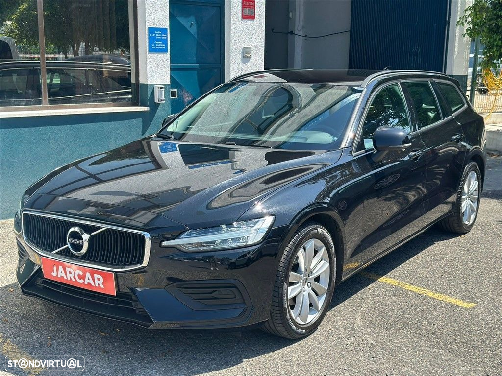 Volvo V60 2.0 D3 Momentum Geartronic - 2
