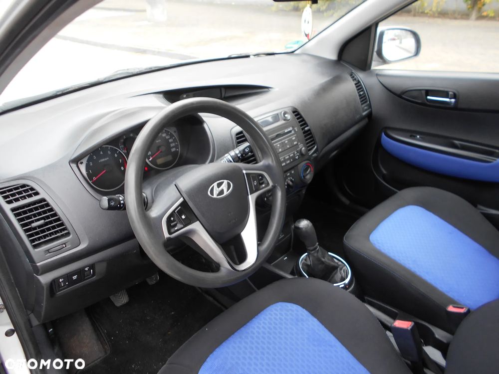 Hyundai i20 1.4 Classic + - 7