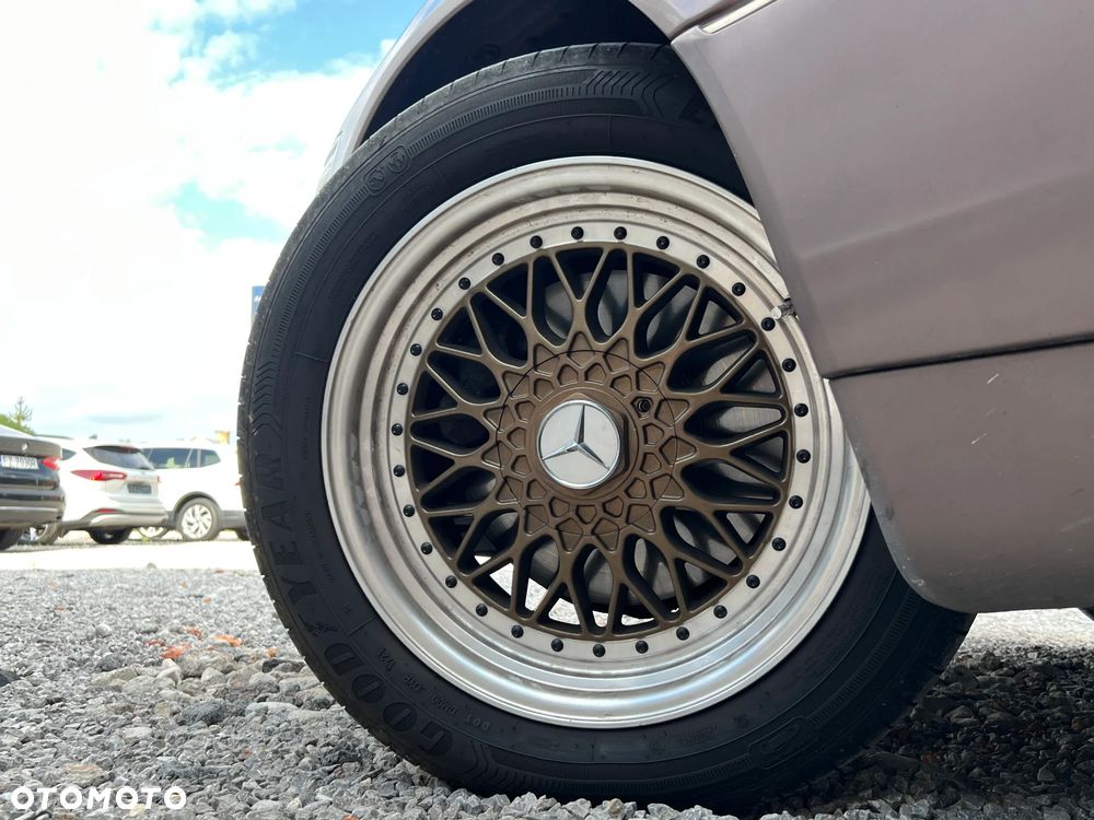 Mercedes-Benz Inny - 32